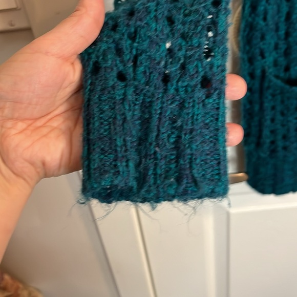 CHARLOTTE Russe crochet cardigan women’s M dark teal fits smaller - Picture 4 of 10